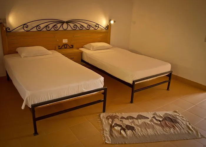 Hotel Wadi Lahami Village 2*