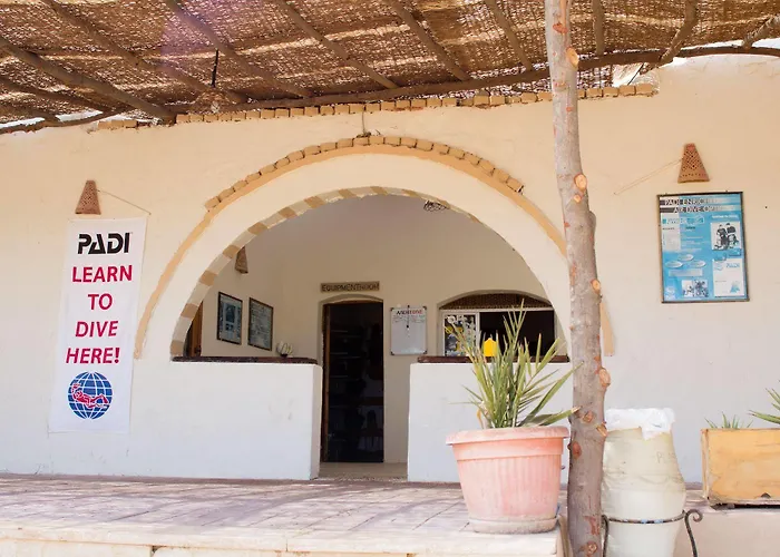 Wadi Lahami Village